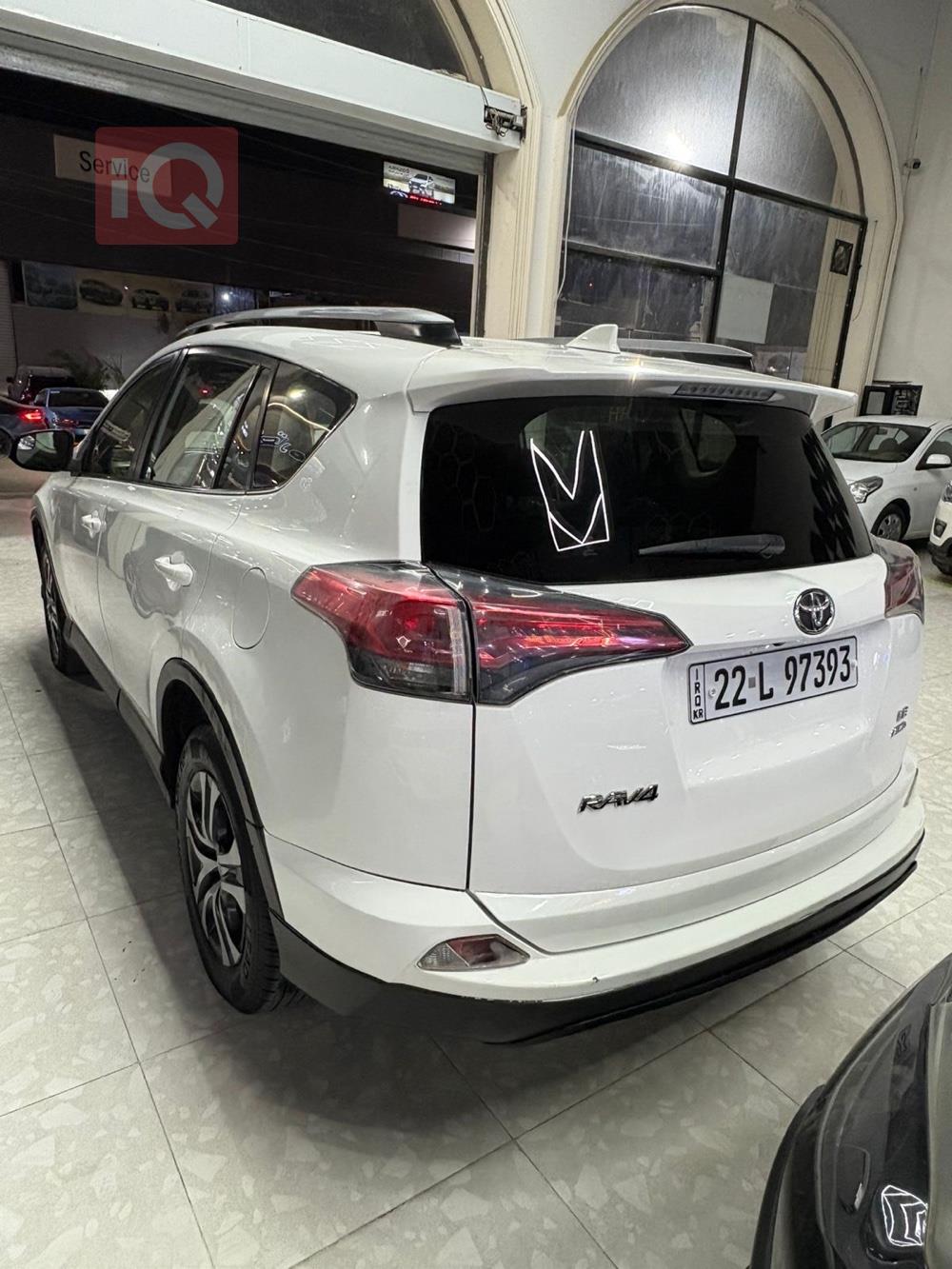 تۆیۆتا ڕاڤ 4